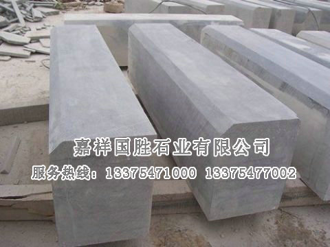 點(diǎn)擊查看詳細(xì)信息<br>標(biāo)題：路沿石 閱讀次數(shù)：2672
