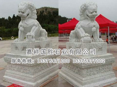 點(diǎn)擊查看詳細(xì)信息<br>標(biāo)題：動(dòng)物石雕 閱讀次數(shù)：2091