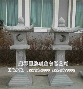 點擊查看詳細信息<br>標題：石燈 閱讀次數(shù)：3089